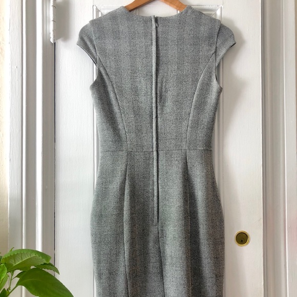 H&M dress - Picture 2 of 4